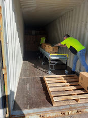 40ft shipping container unpacking service in Adelaide