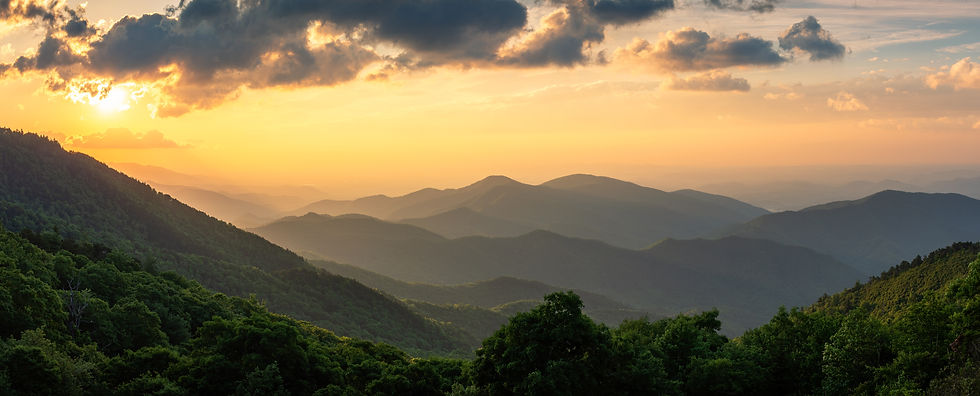 A panoramic view of the Blue Ridge Mountains at sunrise.jpg