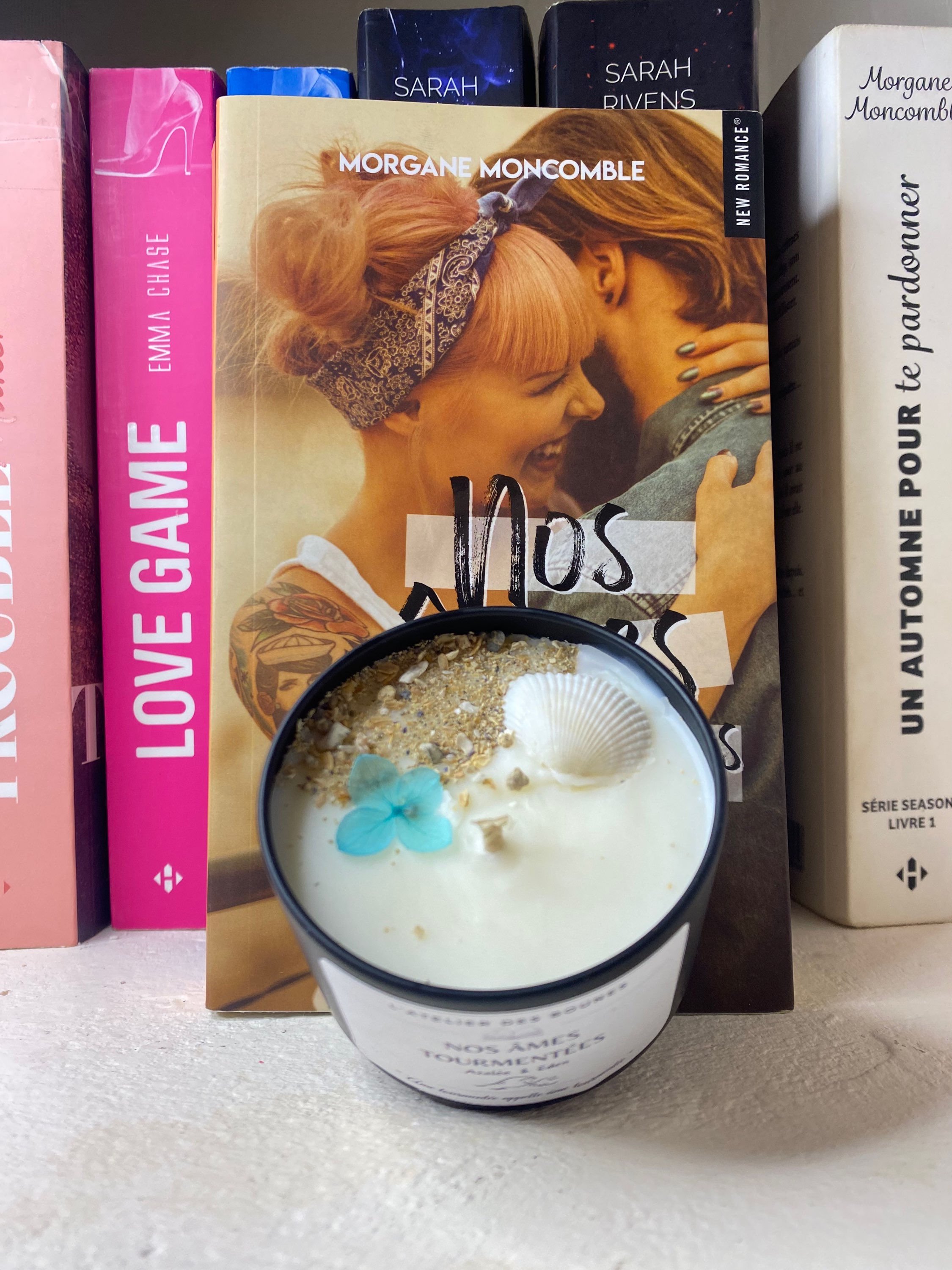 Bougie Nos Âmes Tourmentées - Azalée & Éden - Morgane Moncomble