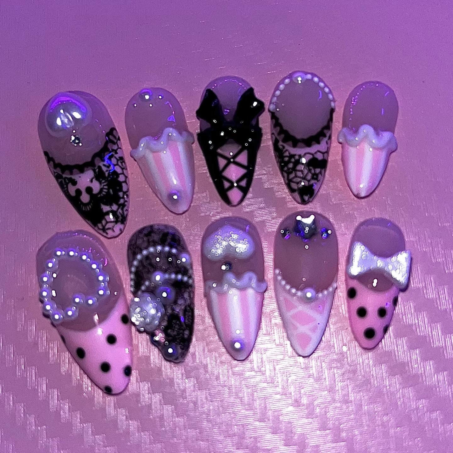 Custom press on nail set 