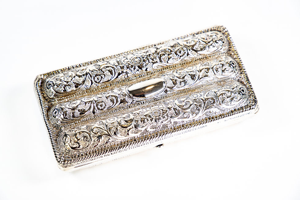 Thumbnail: Antique Anglo Indian Colonial Silver Cigar Case Kutch 1900 Super Quality