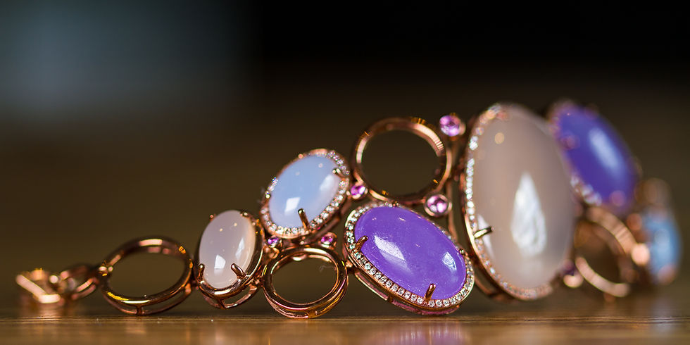 Thumbnail: Bracelet 9ct Gold Lavander Jade