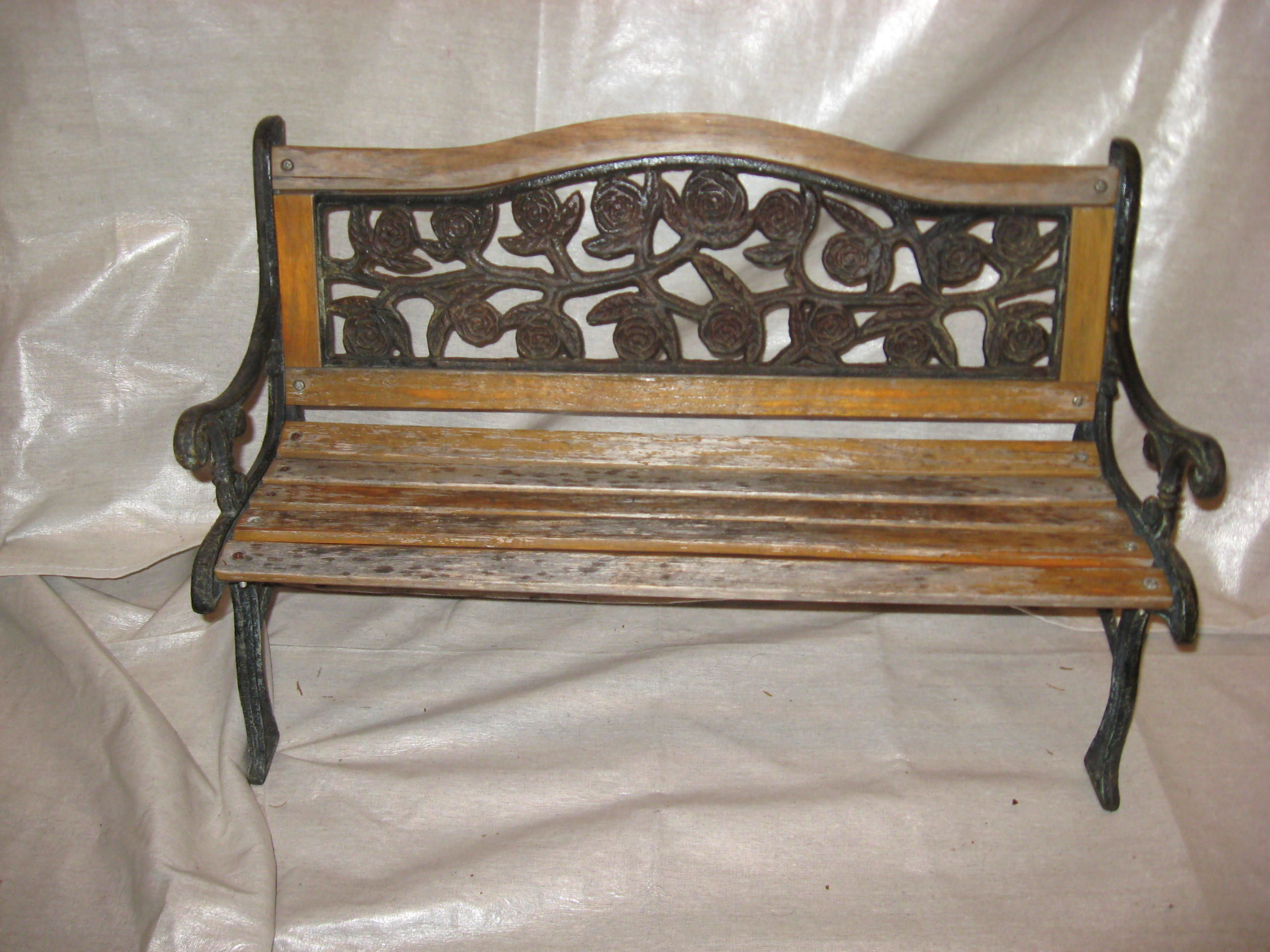 Decorative Mini park bench