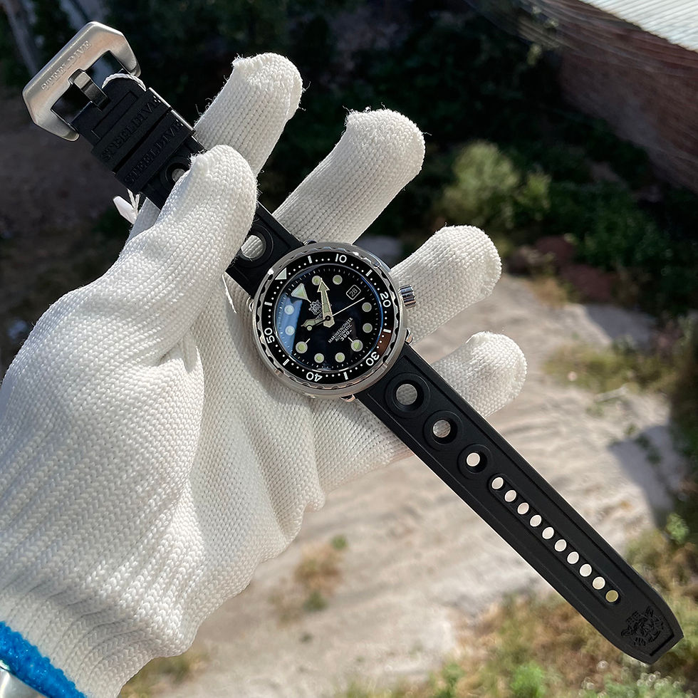 Thumbnail: Steeldive SD1975, TUNA, NH35, AR Sapphire, Lume, Diving, 3-Link & Rubber, BNIB
