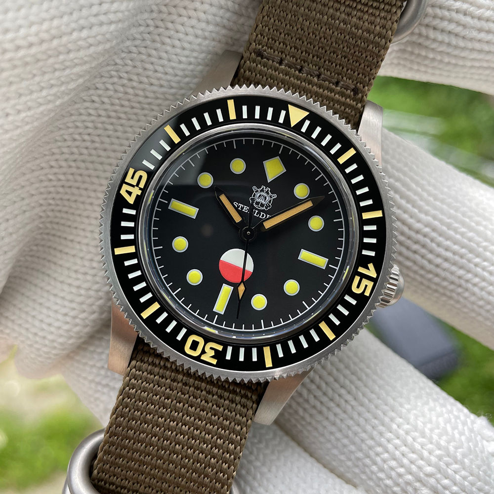 Steeldive SD1952T, Fifty Fathoms, MIL-SPEC, NH35, AR Sapphire, 300m Diving, BNIB