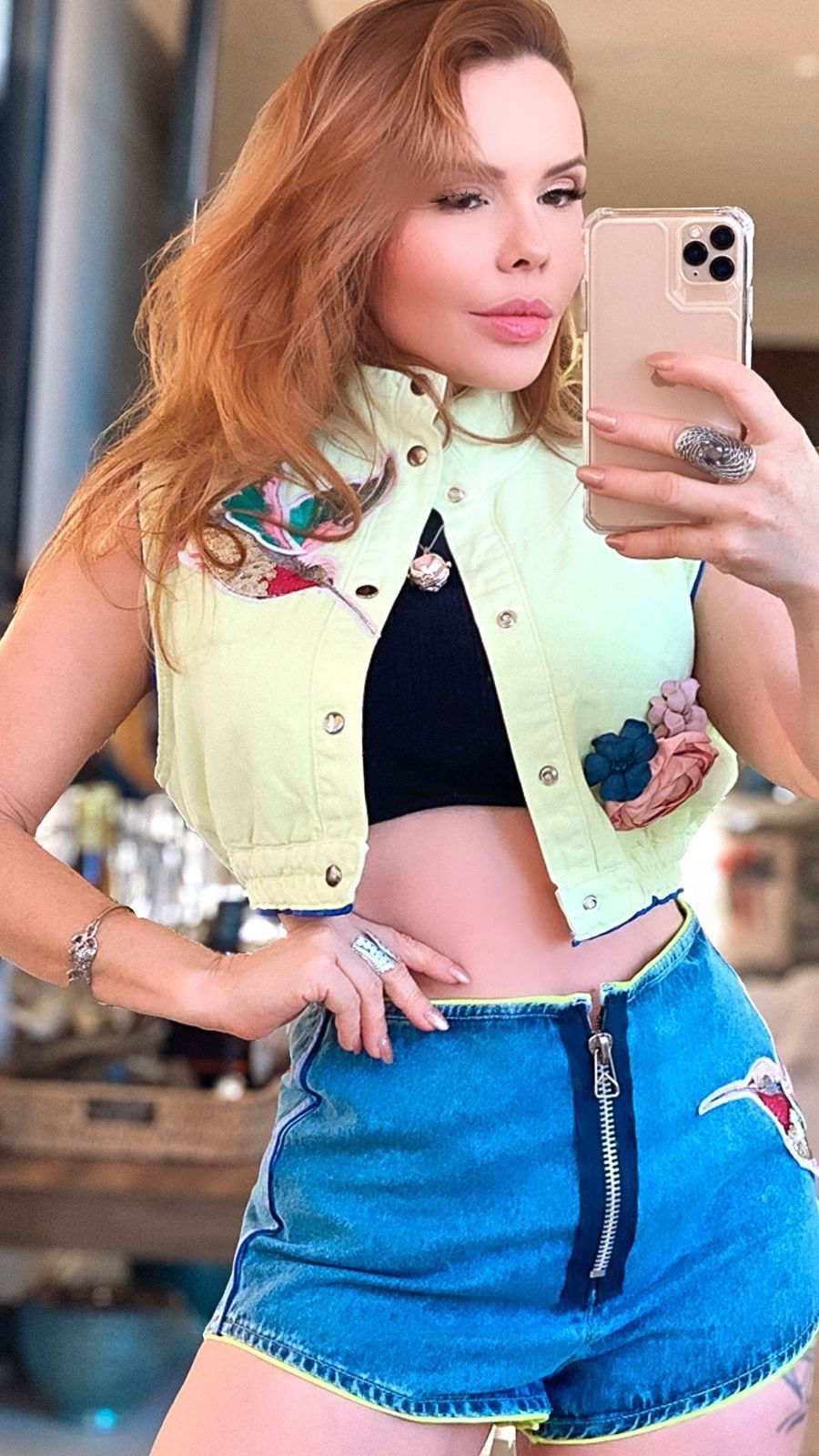 Miniatura: CONJUNTO SHORT E COLETE RENATA SANTANA- ORLANDO