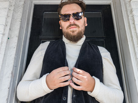 Sunny, Soulful Serenades from Jak Lizard