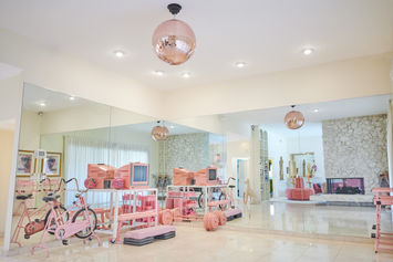 pink-80s-gym-vintage-interior-house-film-photo-shoot-location-los-angeles.jpg