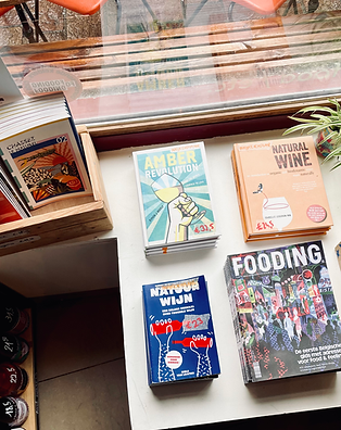 Books edelrot.heic