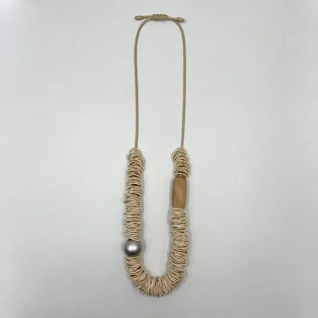 Z2 Earthly Collection Long Resin and Loop Necklace - Natural