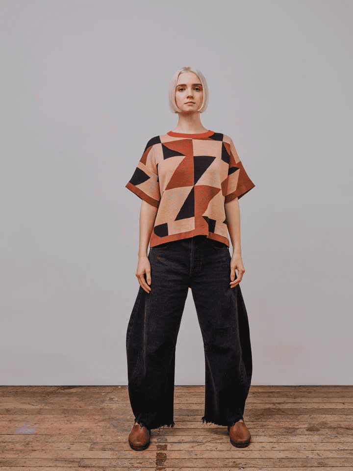 Endery Calder Sweater Tee - Heloconia