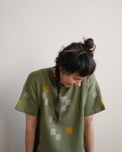 Endery Albers Short Sleeve Sweater Tee - Olivine | love-launch.com
