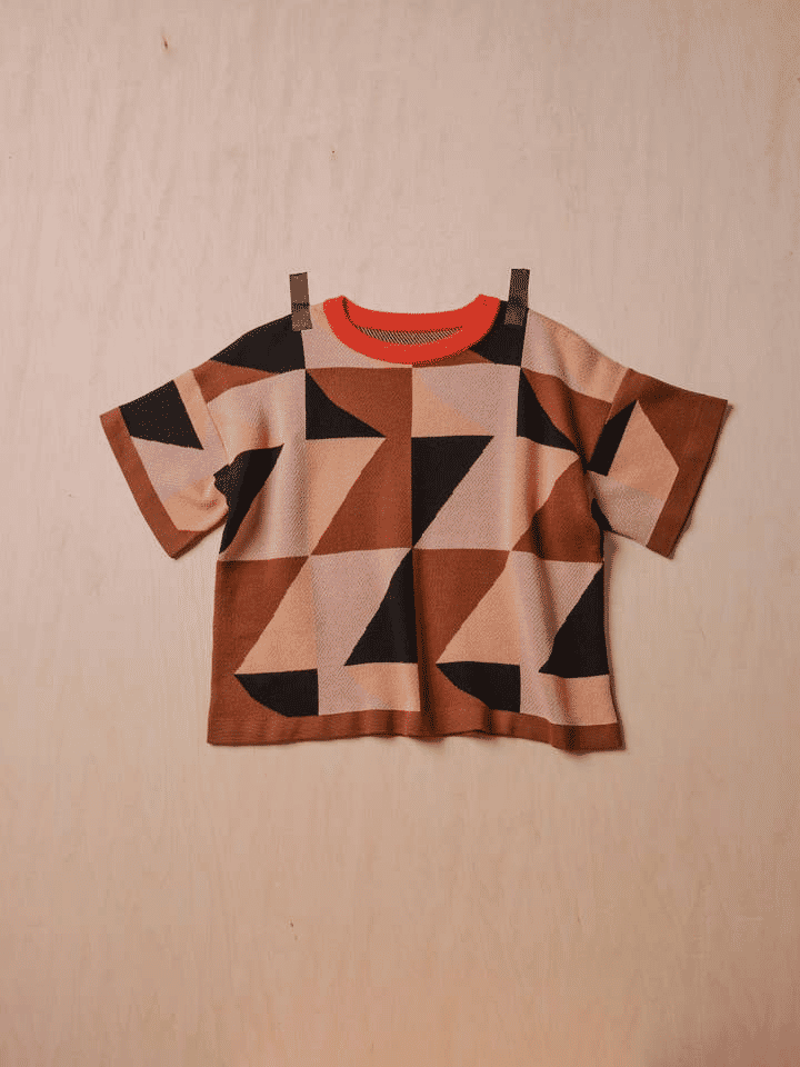 Endery Calder Sweater Tee - Heloconia flatlay