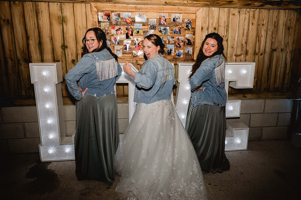 Dizzard Barn Cornwall wedding photography
