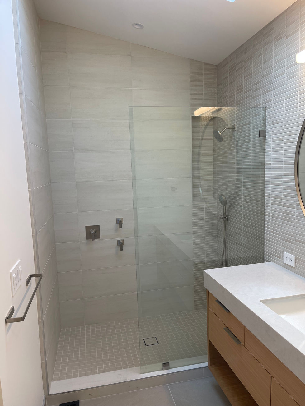 Shelley Bathroom Shower
