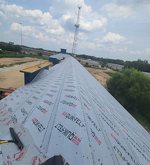 New roof installation on hotel
