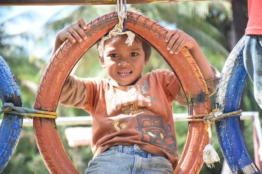 Thumbnail: CSR project educating the poor in Siem Reap