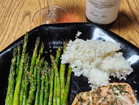 Weekly Wednesday Wine Review: 09/06/2023 - Ep.23: Domaine Drouhin Dundee Hills Pinot Noir 2018 375mL