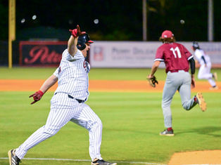 Crusaders Overcome Early Deficit to Defeat Mobile