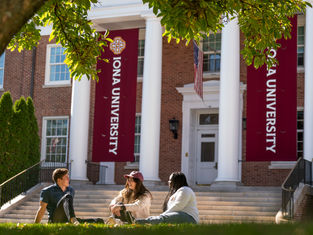 Top 5 Reasons Students Are Getting Ahead at Iona University