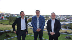 TÍÐINDI | Vinnuháskúlin og TORM A/S hava undirskrivað avtalu um starvsvenjing