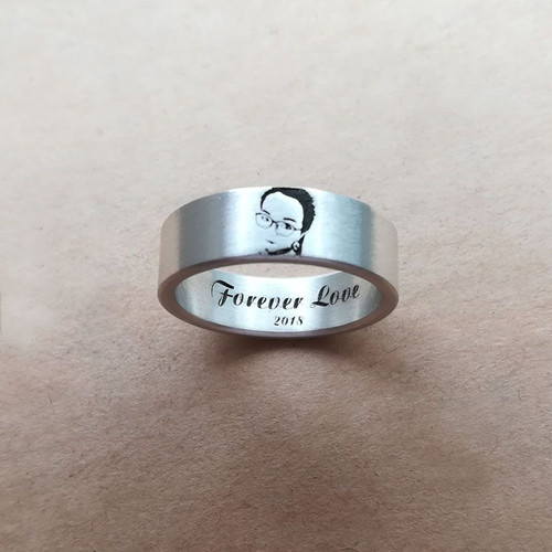 セール品 999 刻印あり 指輪 約12号6.11g 遺品整理品 写真刻印 オーダー リング ネーム入り 名前刻印 999純銀指輪 オリジナル