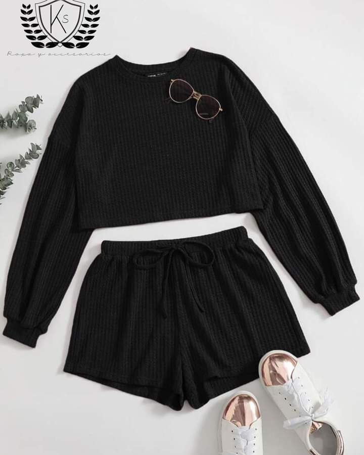 conjunto short negro