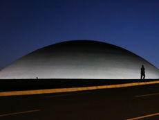 Senado aprova MP que amplia remarcação de serviços culturais