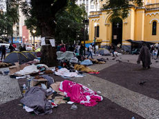 Economia a gente vê depois: população em situação de rua cresce 31% em 2 anos