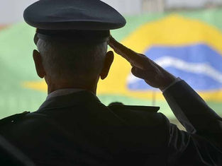 Oficiais da reserva enviam Carta Aberta ao Alto Comando: ‘retorno ao estado de direito e à observânc