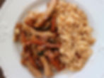 Lomo con verduras y arroz