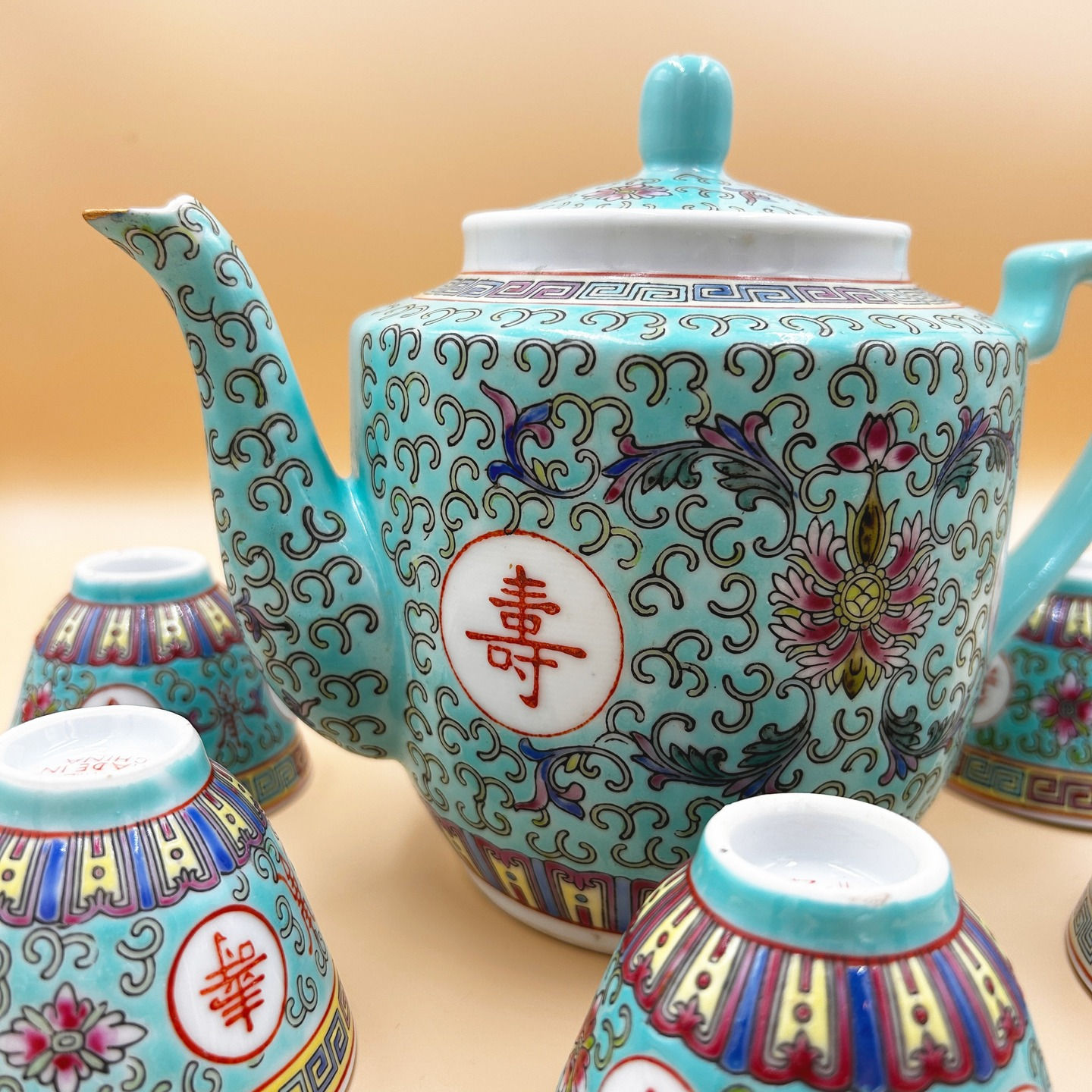 Kantoński zestaw do herbaty z kintsugi, Chiny, II poł. XX w.