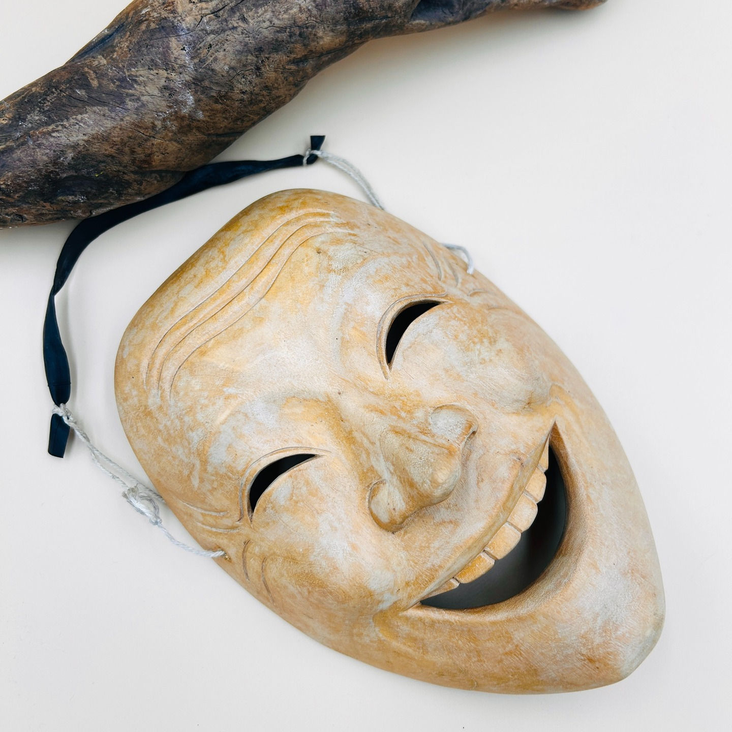 Koreańska maska teatralna, II poł. XX w.