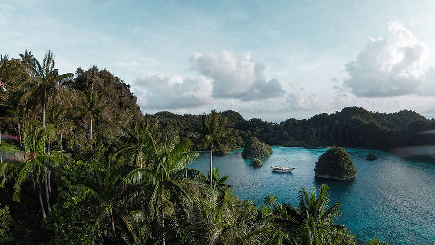 Special Offer Amazing Experiences fullest the best place sit and relax 