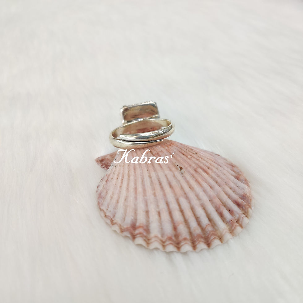 Thumbnail: Rawa Square Stone Ring