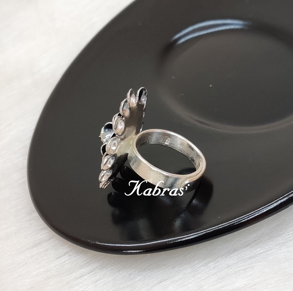 Thumbnail: Marigold Vintage Ring