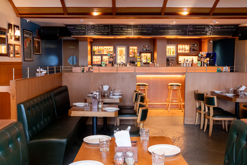 Interior Photography, Ambience Photography, Restaurants In Bandra, Food Photography Mumbai, Food Photography, Food Photographers Mumbai, Real Estate Photography Mumbai, Interior Photographers Mumbai.