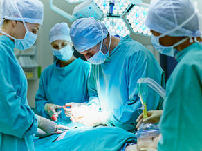 Knee Troubles: When to Consider Knee Replacement Surgery"