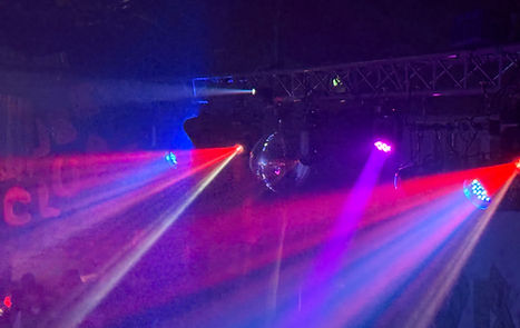 Lichttechnik für Hallenfest