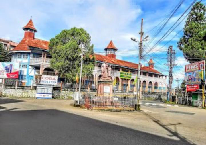 Laitumkhrah Shillong.jpg