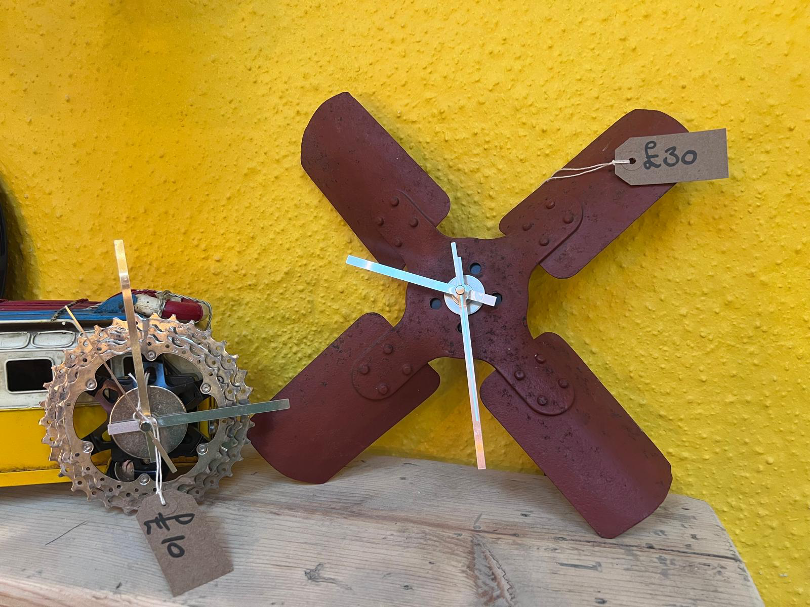 SOLD Tractor fan blade quartz clock