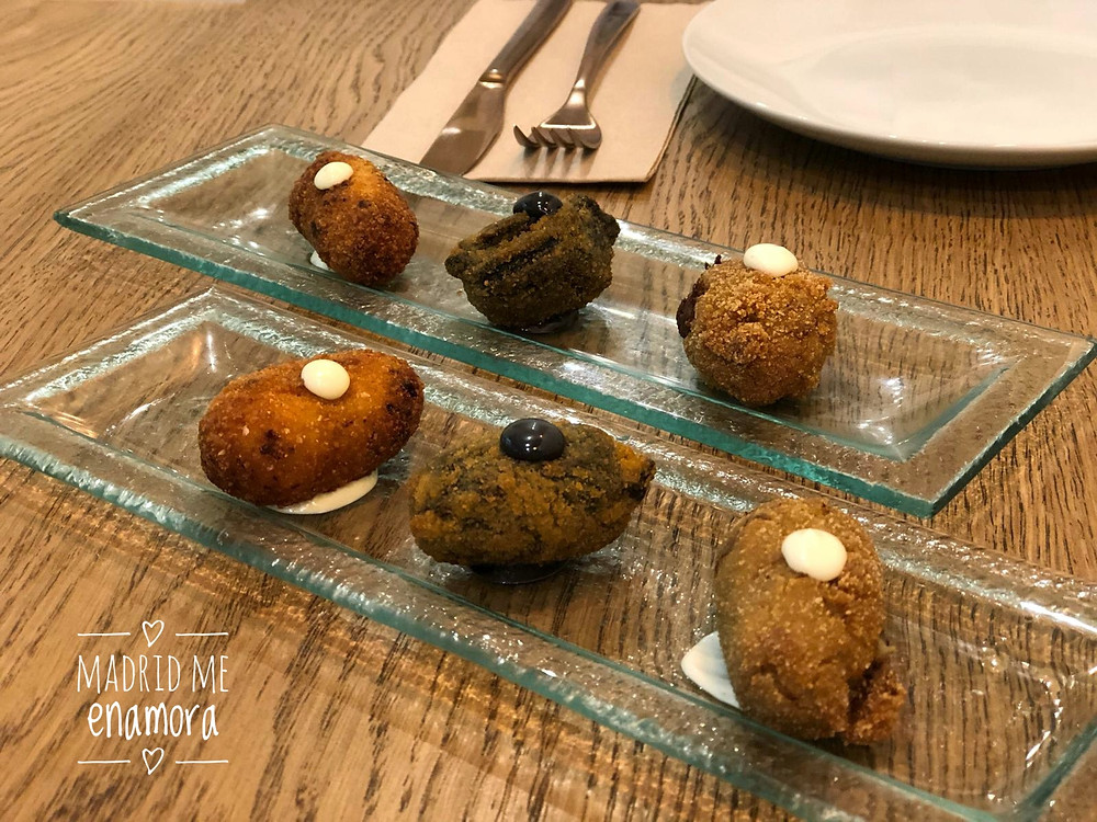 Croquetas de jamón, de txipirón y de boletus y trufa.