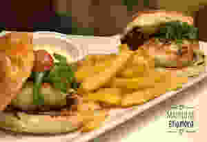 El Columpio, restaurante recomendado en Madrid por www.madridmeenamora.com
