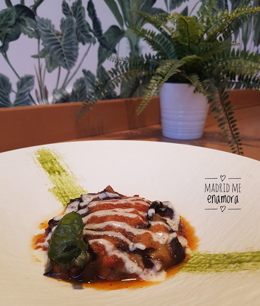 La Parmigiana Bello e Bbuono es uno de los imprescindibles de la carta.