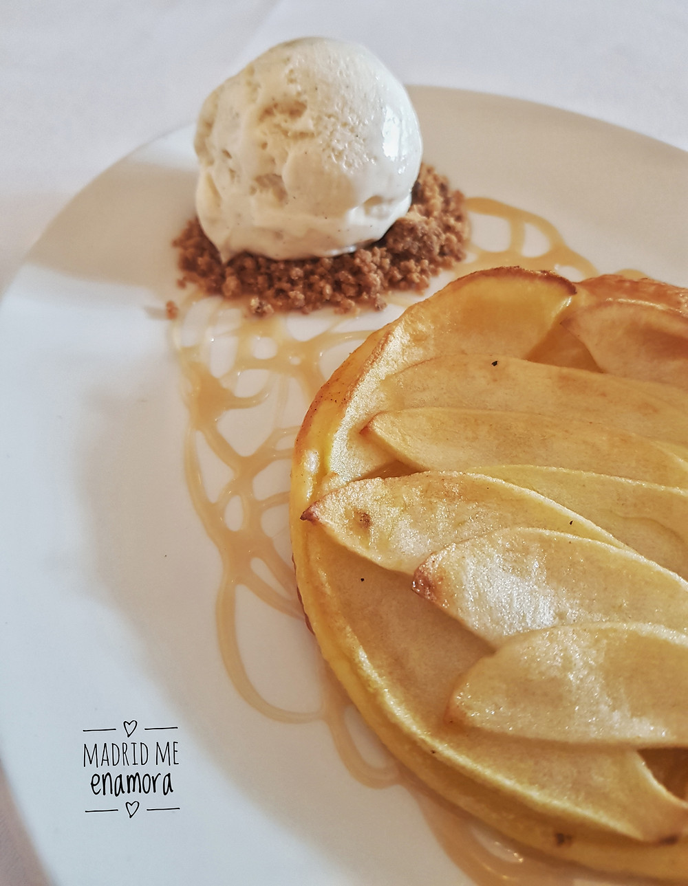La tarta fina de manzana es un postre de película.