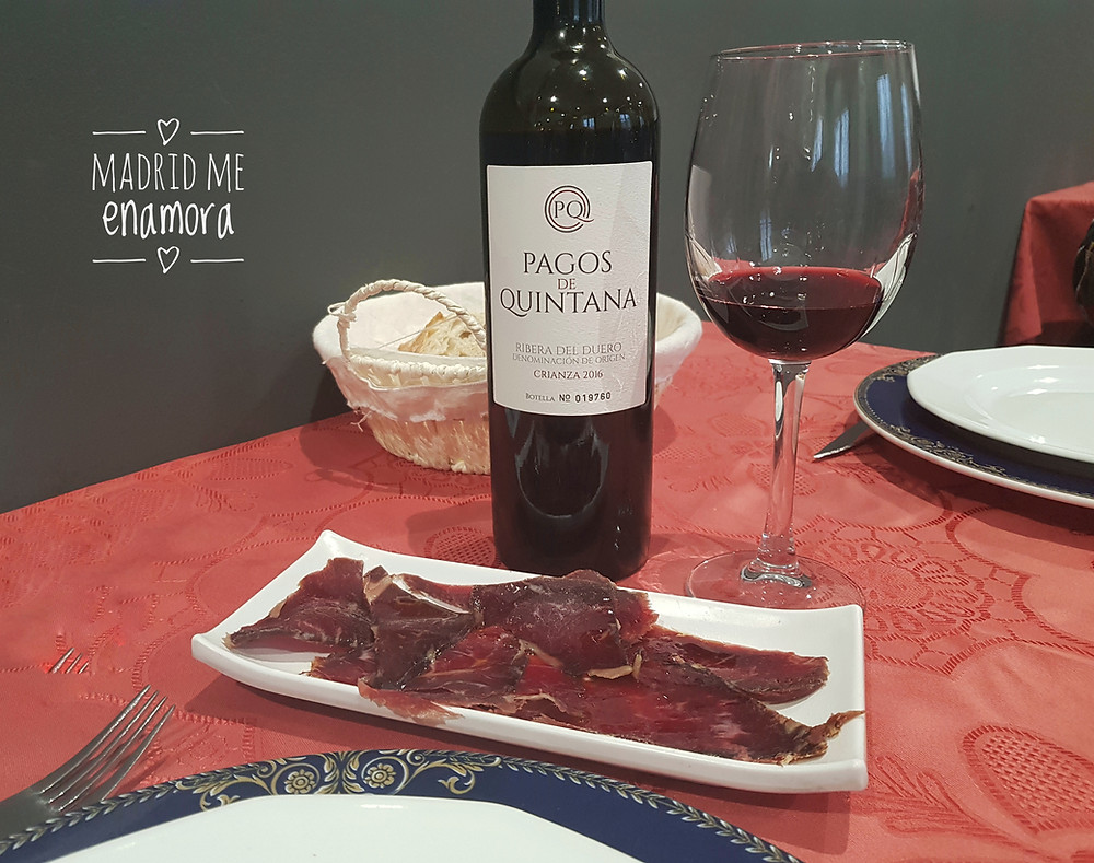 Un plato de cecina como aperitivo es un gran comienzo.