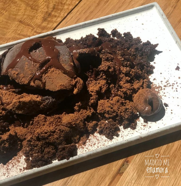"Muero por chocolate", un nombre muy bien elegido para este postre.