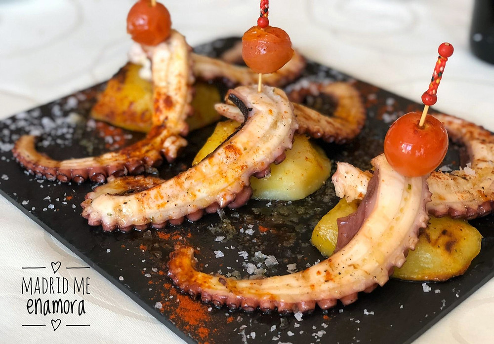 Patas de pulpo a la brasa.