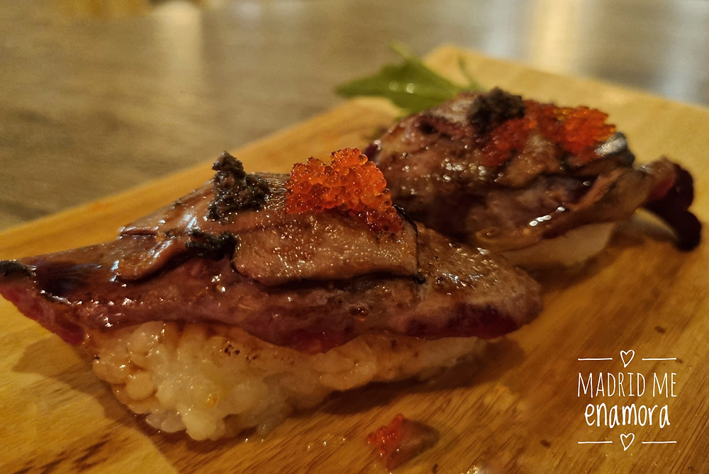 El nigiri Gyu Foie está de vicio.