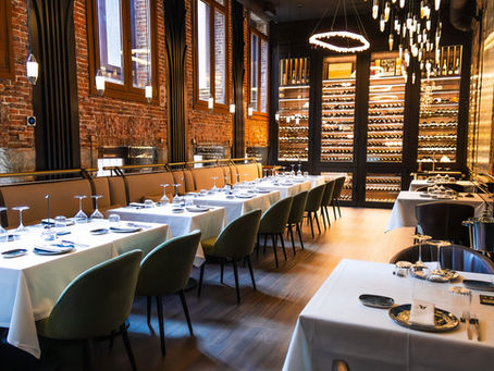 CARNES PREMIUM, PARRILLA A 600º Y SABOR PERUANO: ASÍ ES LA CUADRA DE SALVADOR